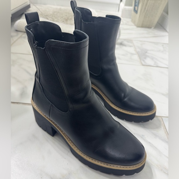 DV‎ Dolce Vita Black Leather Ankle Boots - Picture 3 of 7